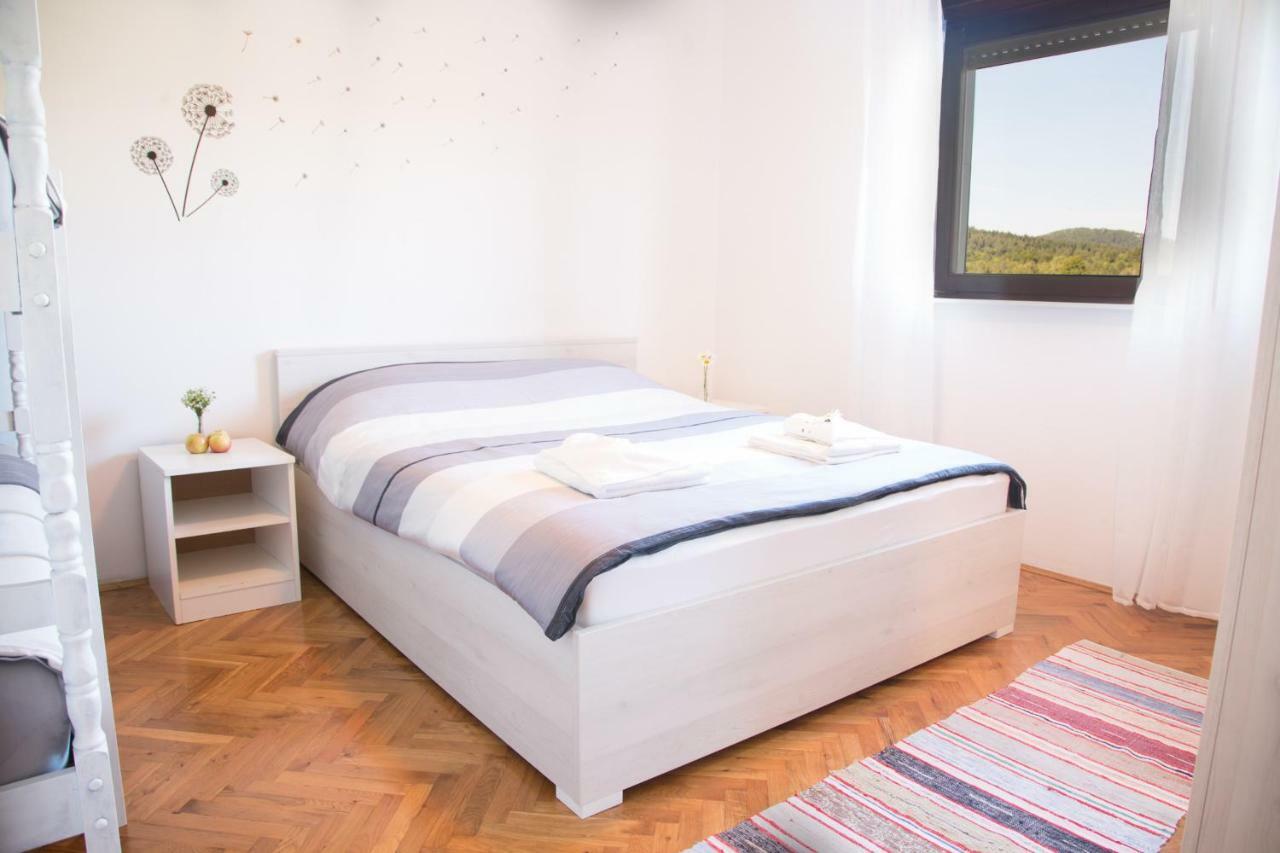 House Malkoc Apartman Saborsko Kültér fotó